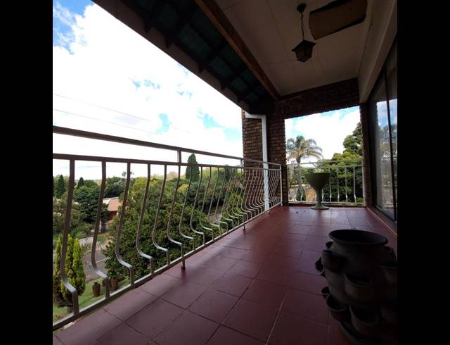 4 BEDROOM HOUSE FOR SALE IN GHOLFSIG